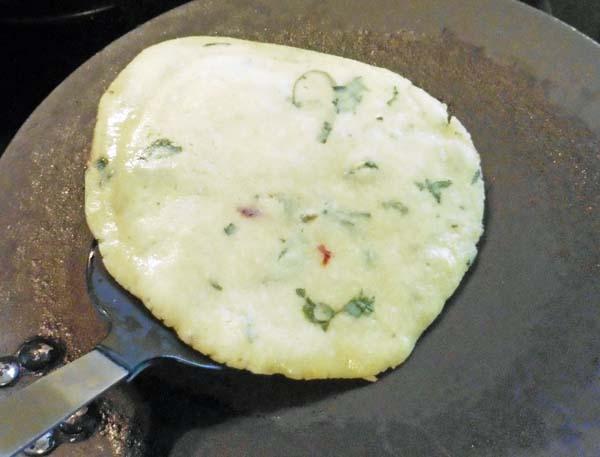 Roti or Paratha - Cornmeal, Urad Dal & Kasoori Methi-Indian (Flat Bread)