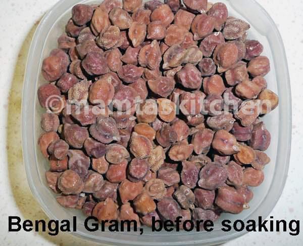 Black Bengal Gram Curry