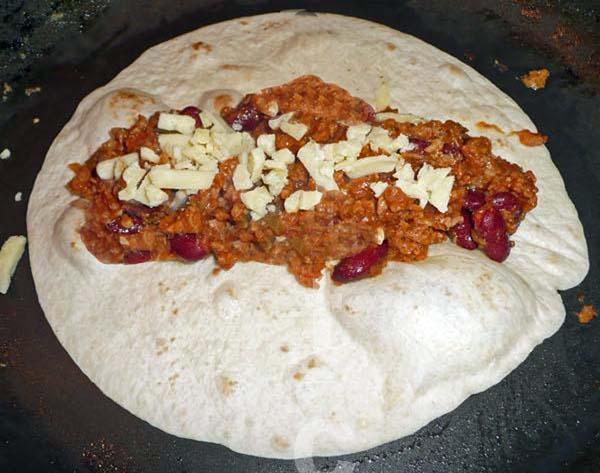 Chilli San Carne-Soya Mince Chilli Filling With Burrito or Taco