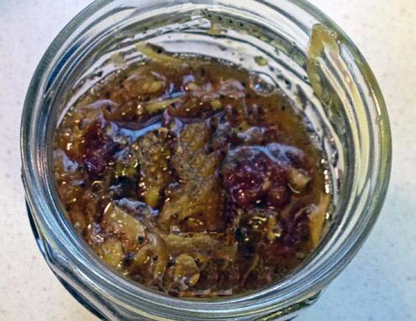 Spicy And Sweet Ginger Chutney