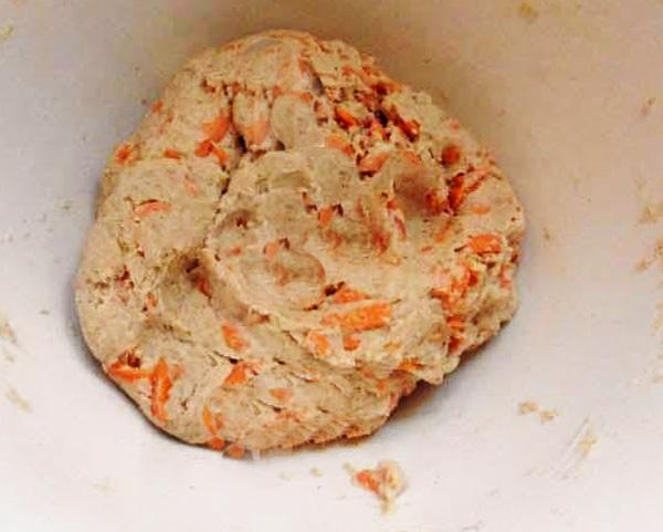 Chapatti Or Roti With Carrot Filling