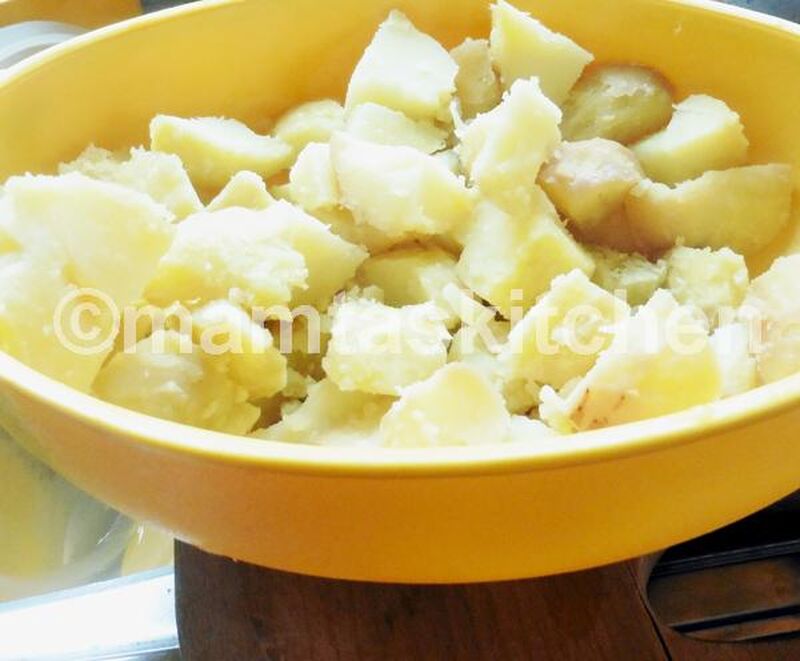 Potato and Peas Curry with Tomatoes - Free From Onions and Garlic - picture