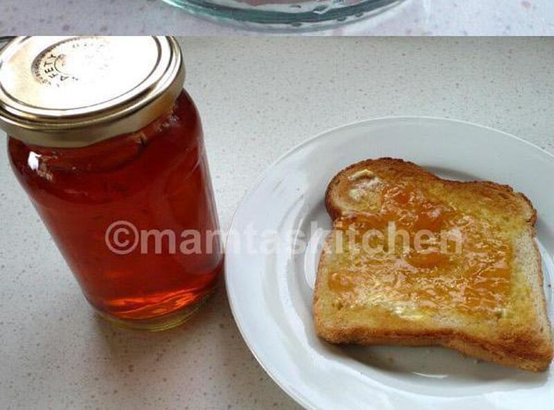 Apple, Sweet Red Pepper and Habanero Chilli Jelly - picture