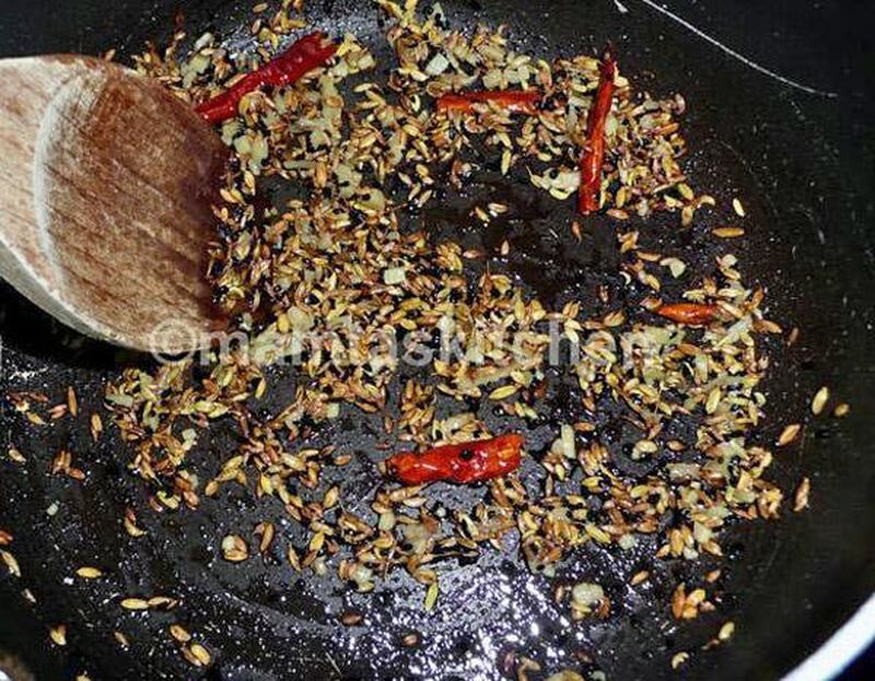 Bananas with Tamarind Chutney - picture