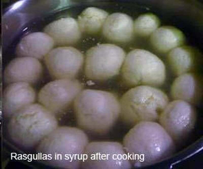 Bengali Rasgulla - Sweet Paneer (Indian Cheese) Balls in Syrup 1 - picture
