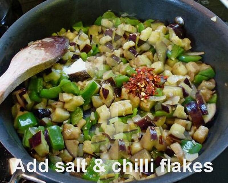 Bulgur Wheat Pilaf with Aubergine and Capsicum Pepper - picture