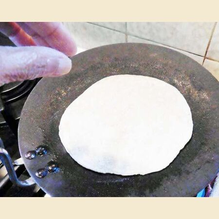 Chapati, Roti or Phulka (Indian Flatbread)
