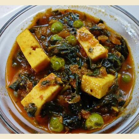 Peas, Spinach and Paneer (Indian Cheese) Curry