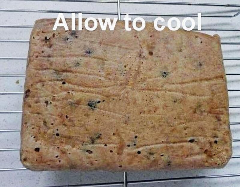Microwave Banana, Walnut and Mixed Fruit Cake - picture