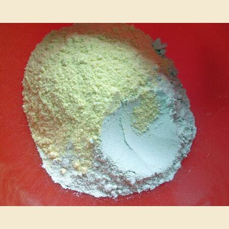 Wheat Flour And Bengal Gram Flour Roti (Indian Flatbread)