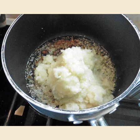 Basic Curry Sauce and Variations - for Meat, Chicken, Fish or Vegetables 