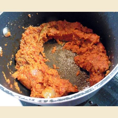 Basic Curry Sauce and Variations - for Meat, Chicken, Fish or Vegetables 
