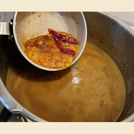 Urad Dal (Split Black Gram) - Skin On